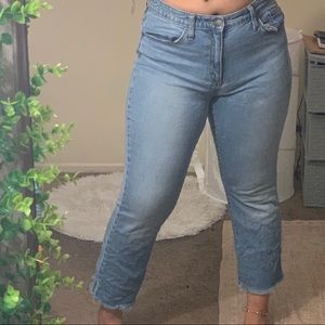 👾3 for $10• Universal Thread HighRise Jeans